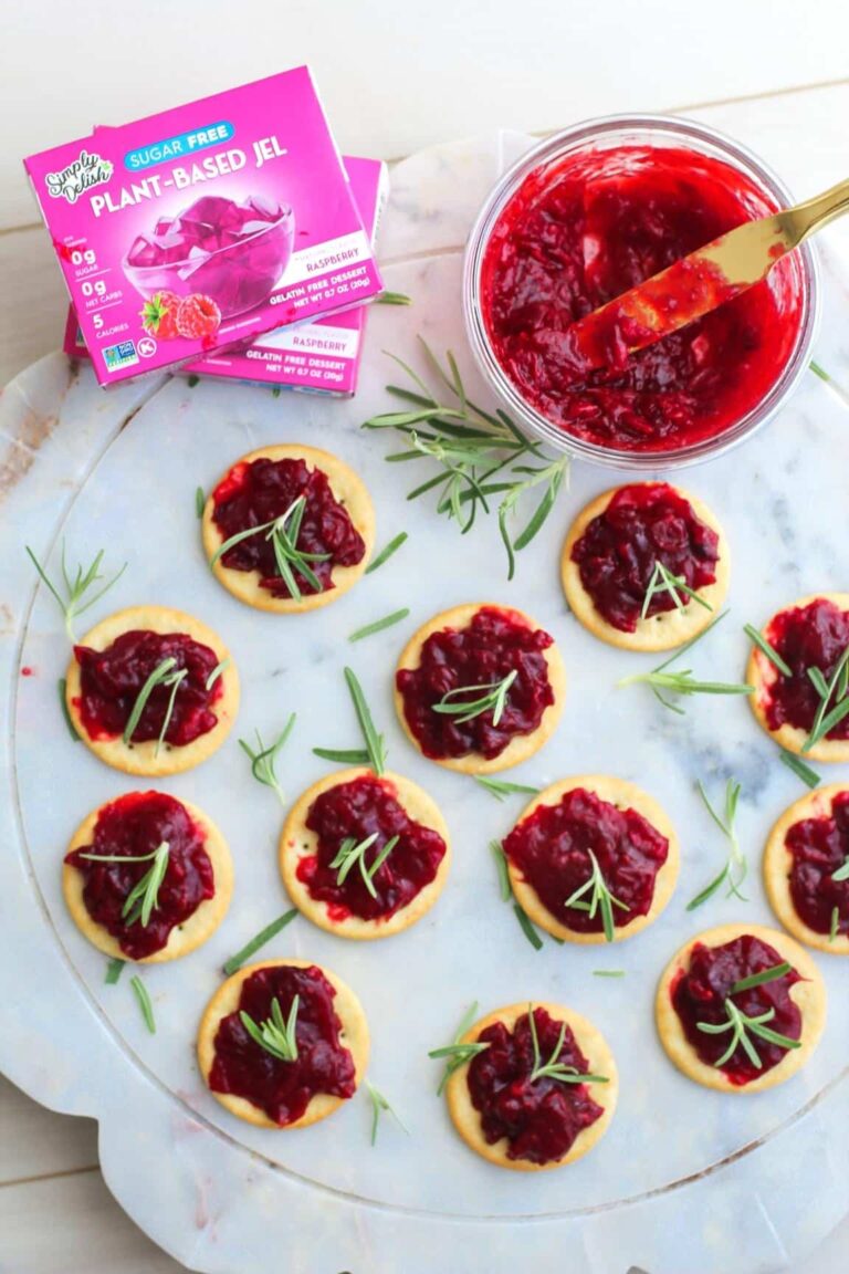 Cranberry Sauce Crackers by @klean.kate(1)