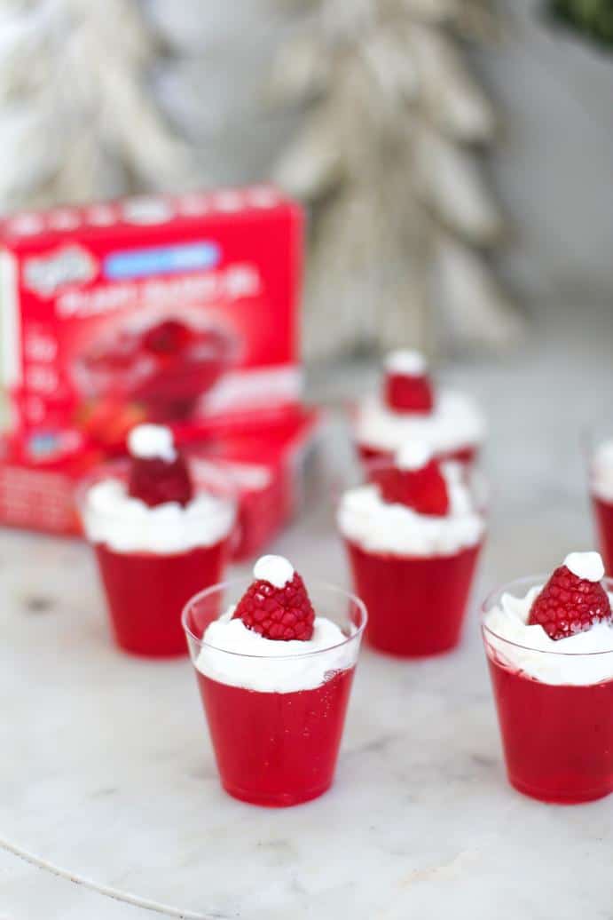 Strawberry Santa Hat Jel Shots by @klean.kate Featured Image