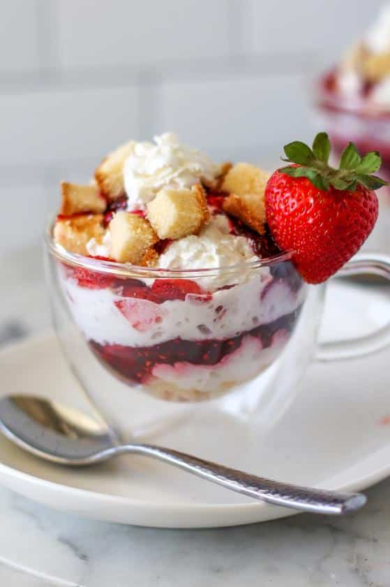 Strawberry Shortcake Parfaits by @klean.kate Close Up