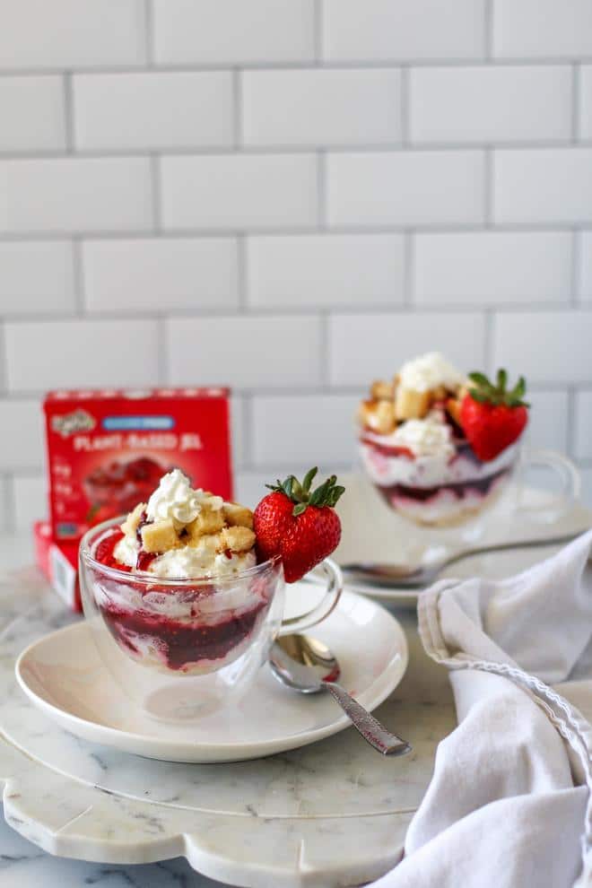 Strawberry Shortcake Parfaits by @klean.kate Featured Image