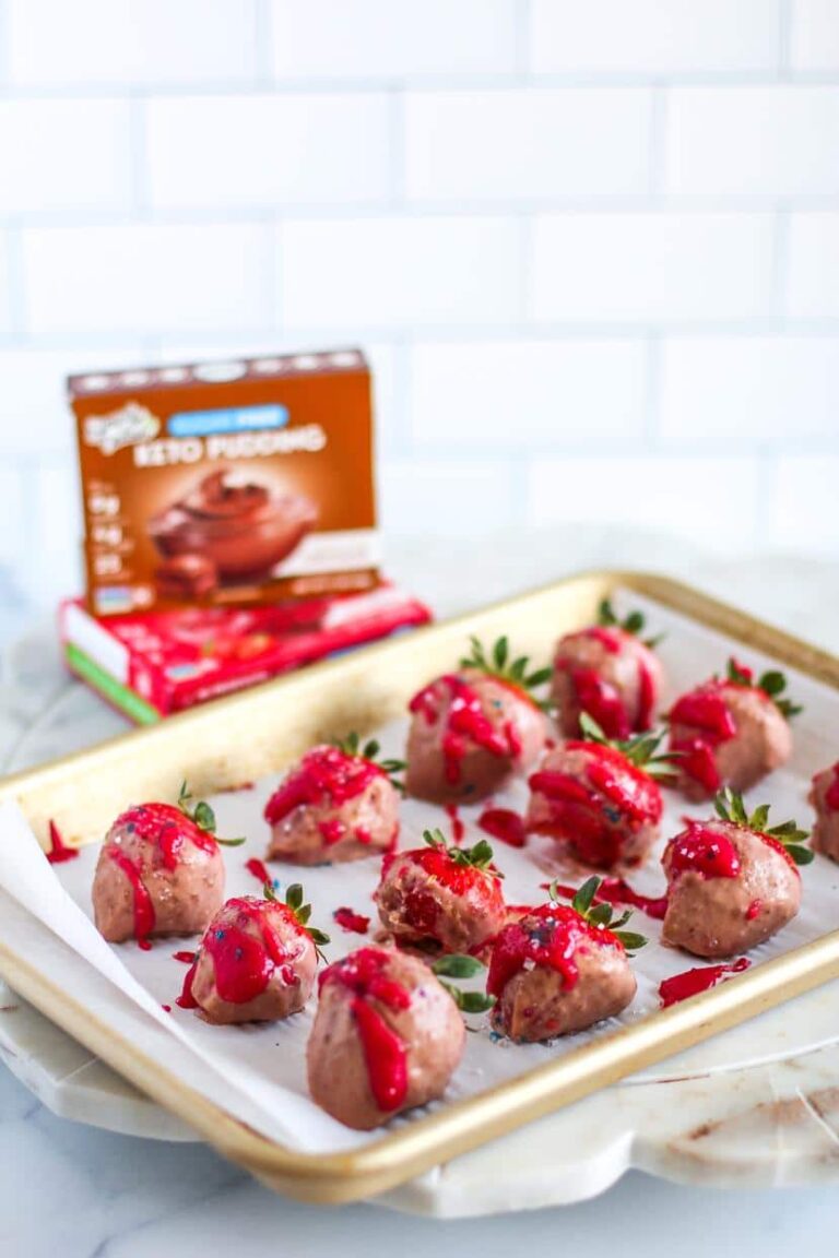 Chocolate Covered Pudding Strawberries by @klean.kate Featured Image