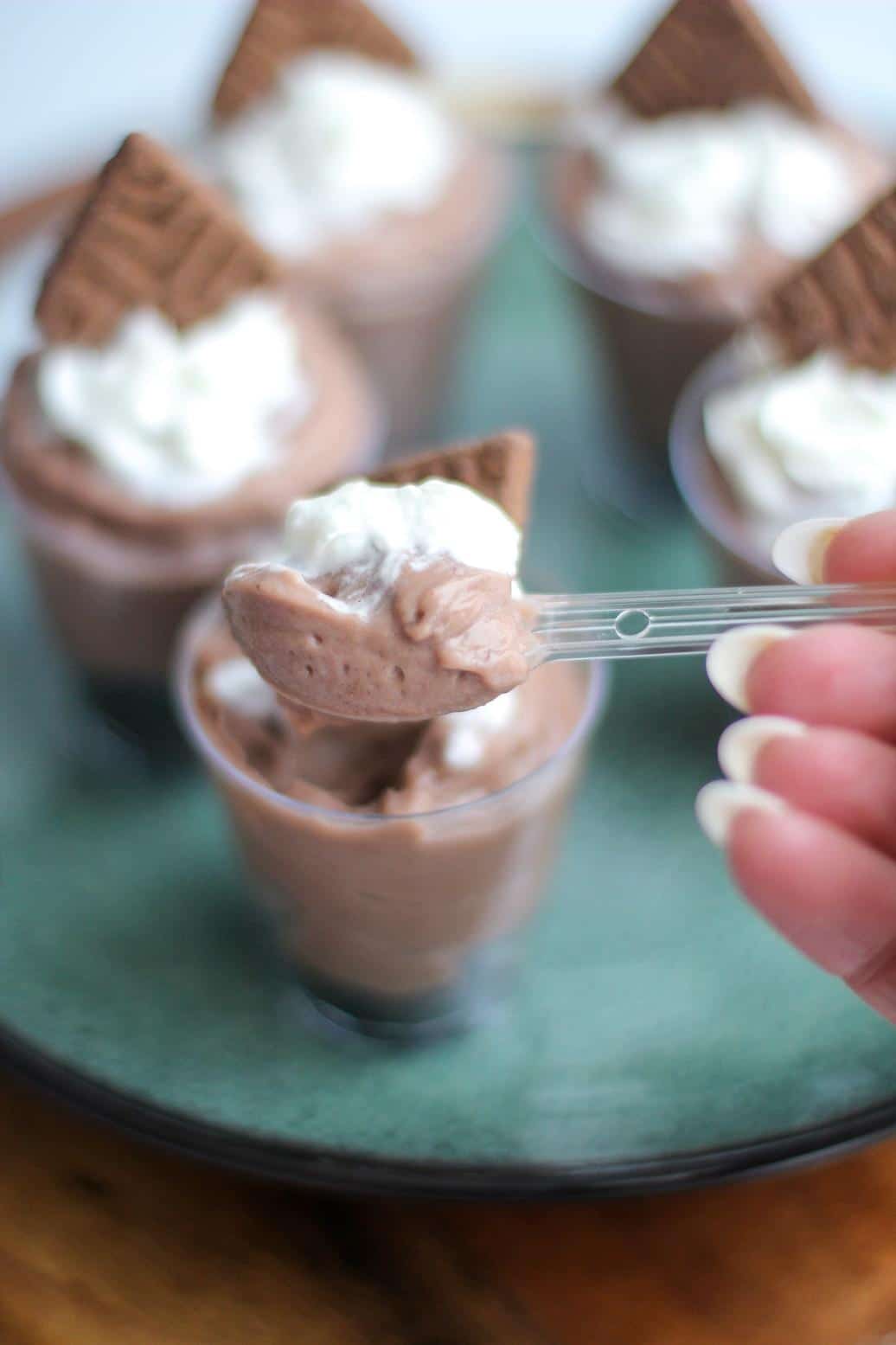 Choco-licious Pudding Parfait by @klean.kate close up on spoon