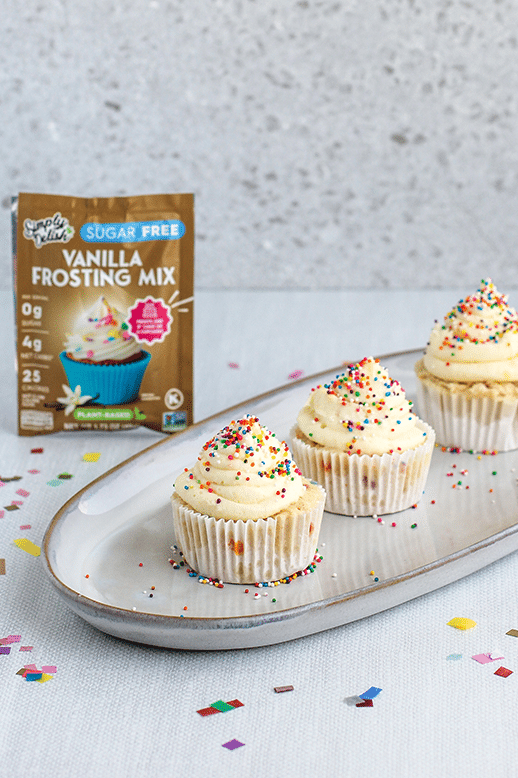 Microwave Confetti Cupcakes by @klean.kate