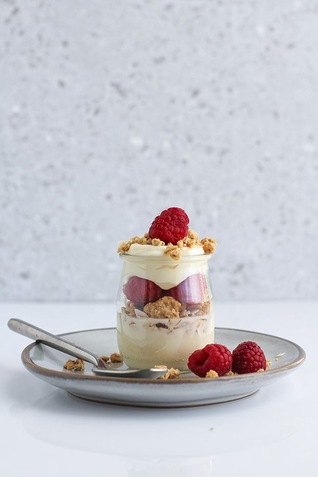 Simple Parfait by @klean.kate close up